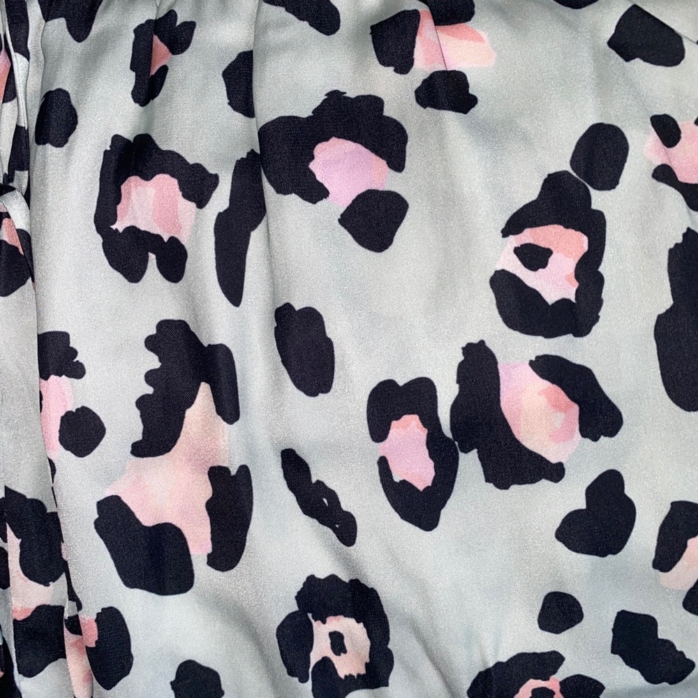 David Lerner Bibi Leopard Sport Shorts Size XL Pink & Blue - Picture 4 of 6